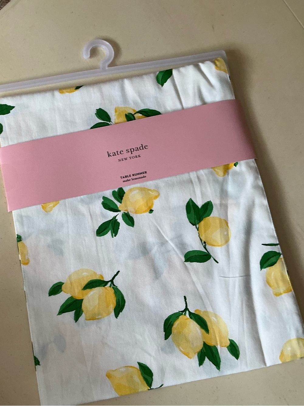 Kate Spade Make Lemonade Lemons Table Runner 🍋